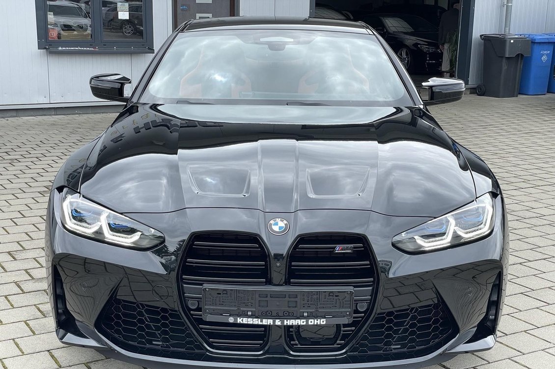 BMW M4 – sportliche Fahrzeugoptik bei Kessler & Haag OHG in Hechingen
