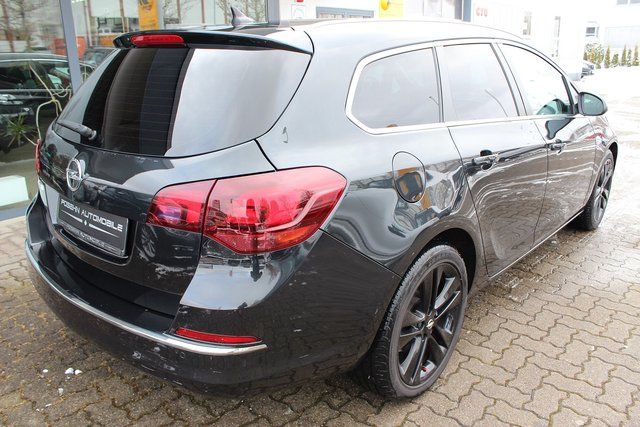 Opel Astra J Sports Tourer gebraucht kaufen in Nürtingen Preis 6990 eur -  Int.Nr.: 1242 VERKAUFT