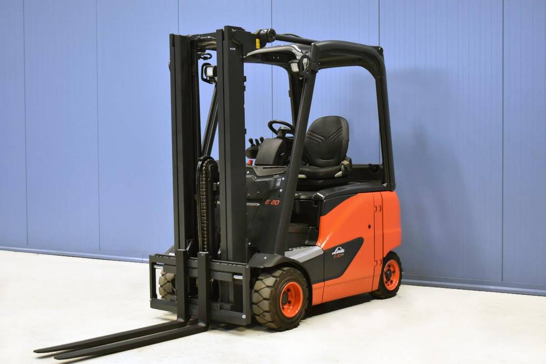 Gabelstapler Gebraucht kaufen – Linde E20PH-02 mit Elektro in Deutschland