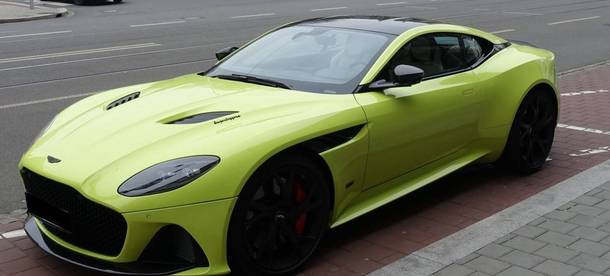 Aston Martin DBS Neuwagen Kaufen