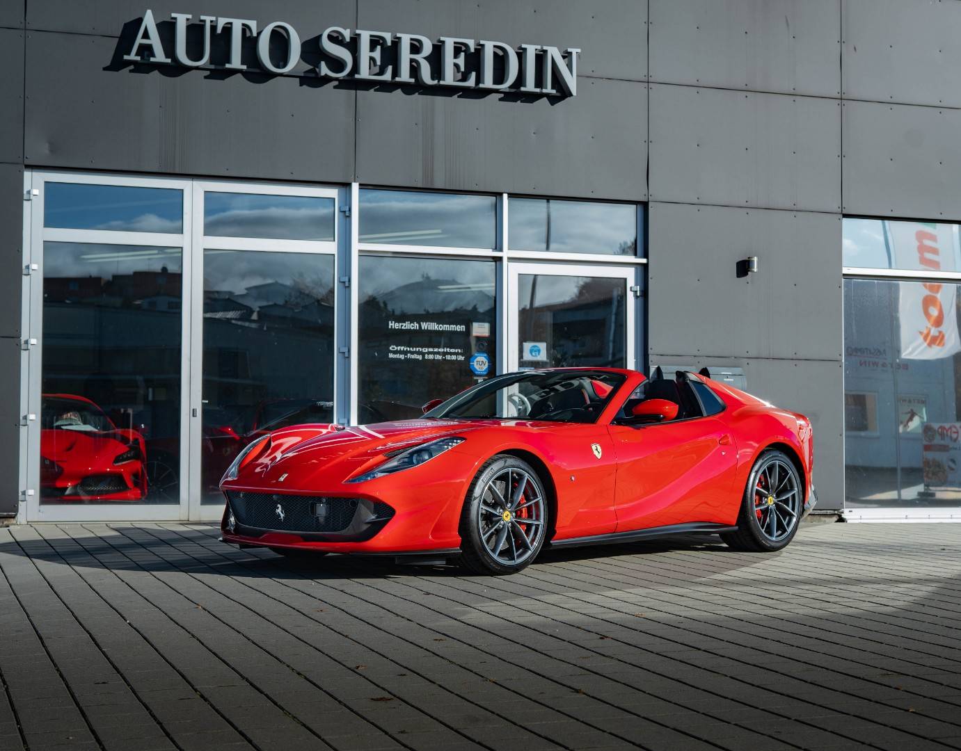 Ferrari 812 GTS Neuwagen Kaufen