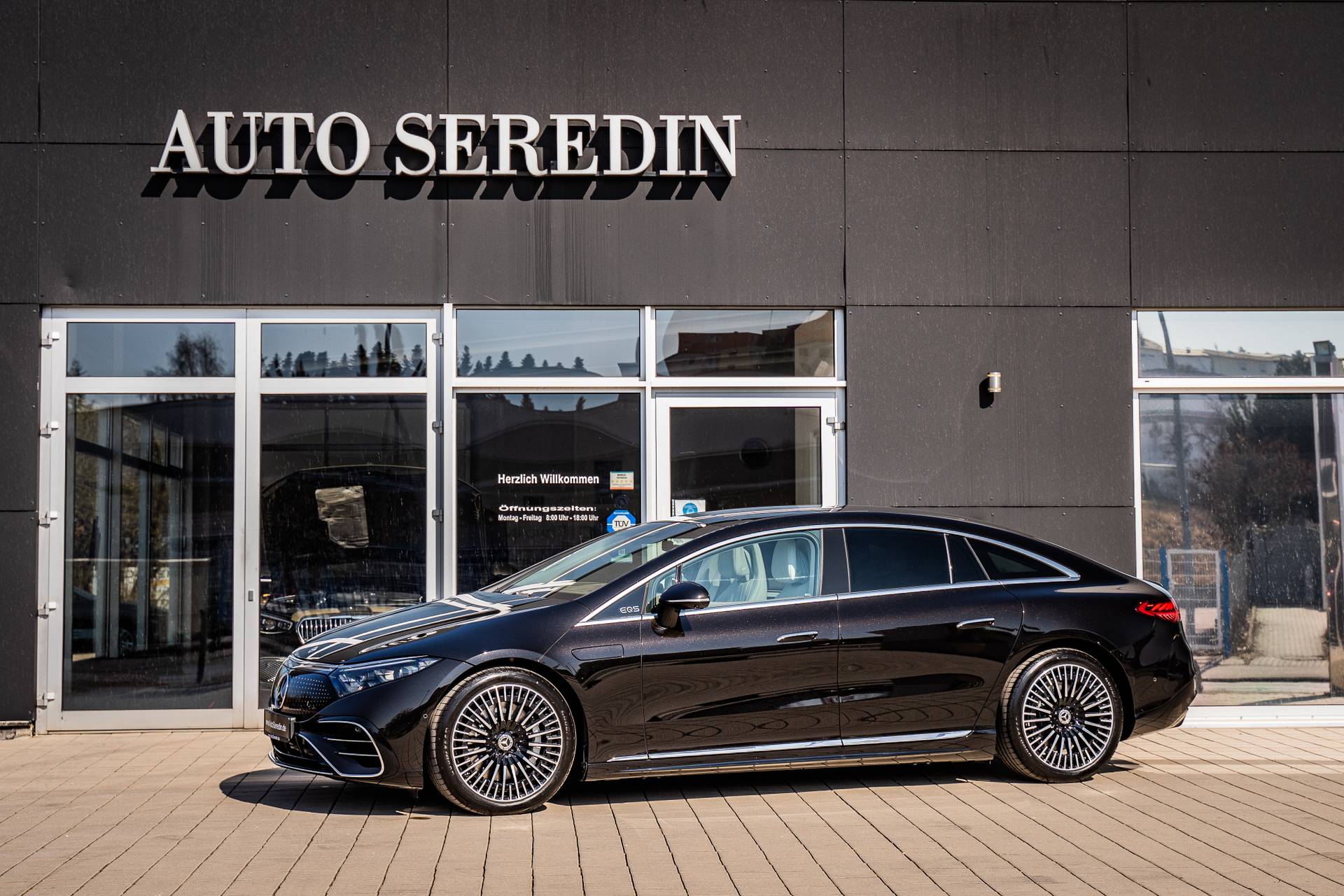 Mercedes-Benz  New vehicle for sale