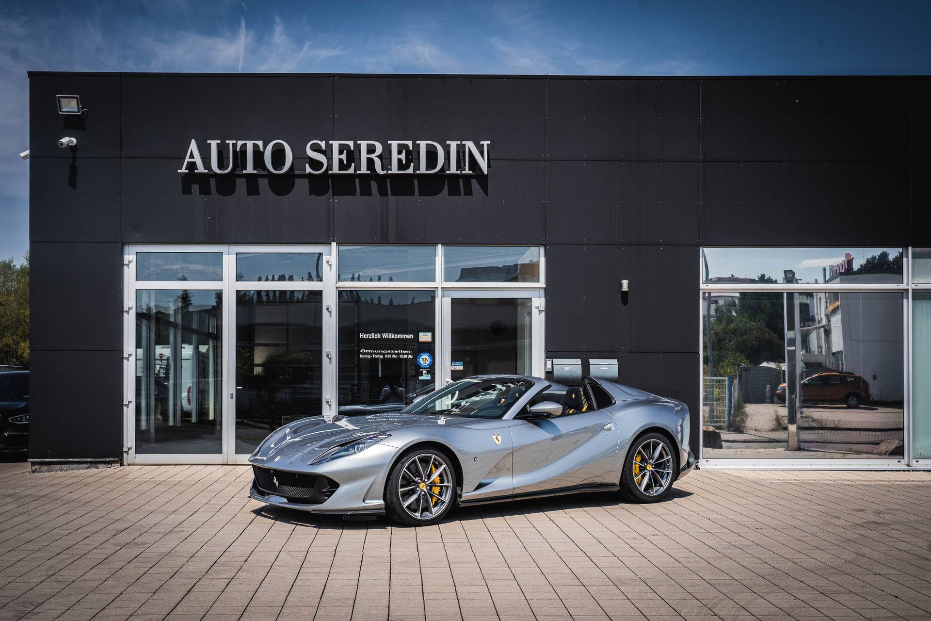 Ferrari 812 Superfast Neuwagen Kaufen