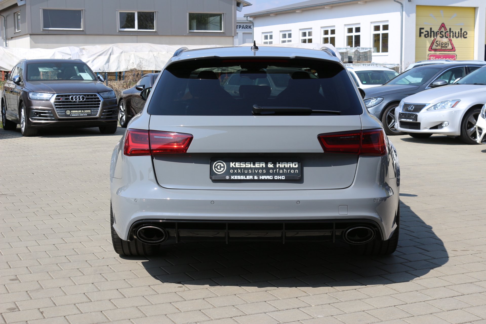 Audi RS6 Avant 4.0 TFSI Perform. /Dynamik+/ACC/Keramik – Bild 6