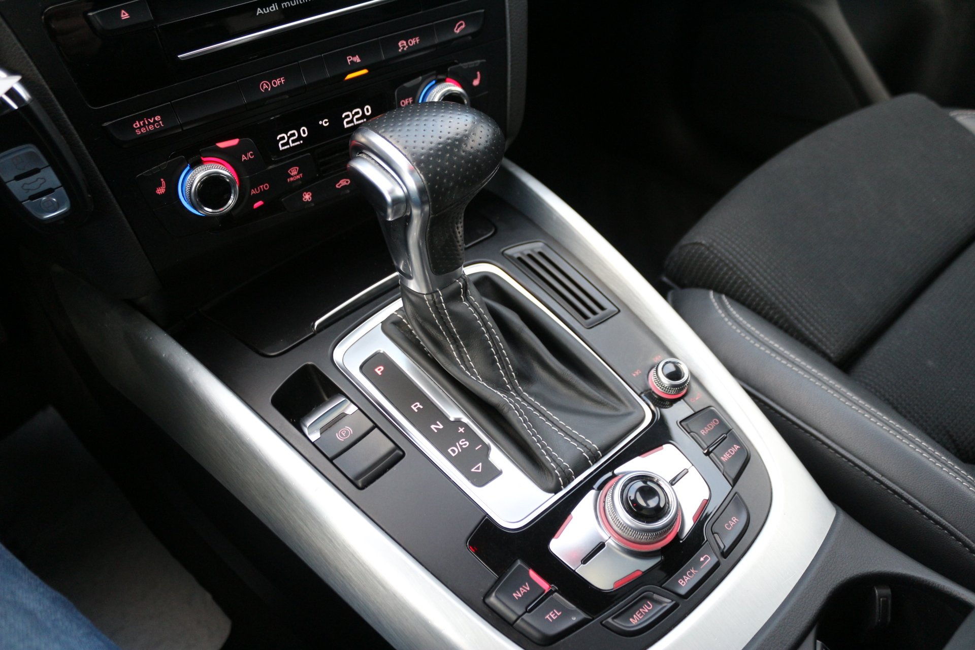 Audi Q5 2.0 TDI quattro#S-Line#PANO#ACC#1HD#AHK# – Bild 15