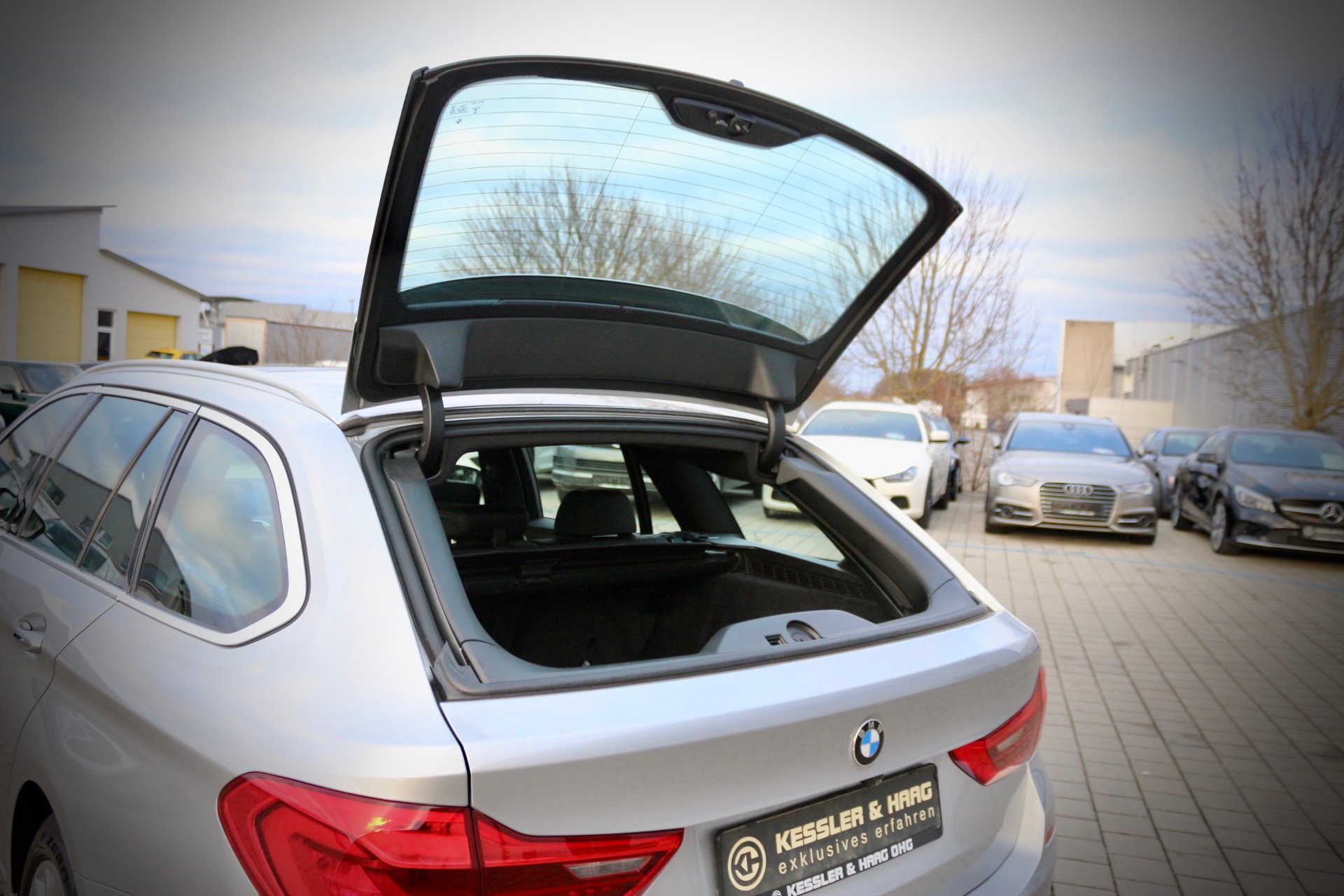 BMW 540 i xDrive Luxury Line#STDHZ#LED#1HAND# – Bild 33