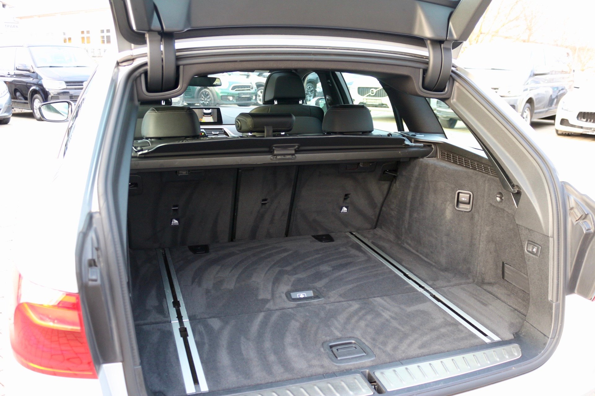 BMW 540 i xDrive Luxury Line#STDHZ#LED#1HAND# – Bild 35