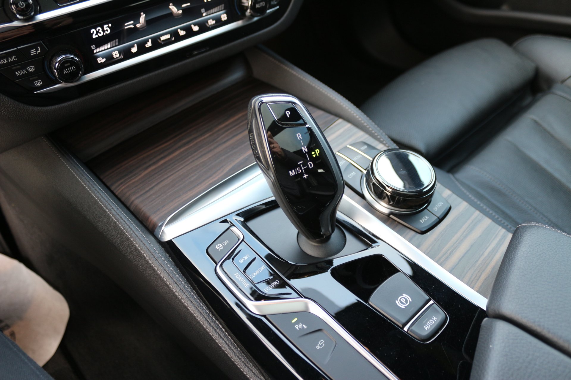 BMW 540 i xDrive Luxury Line#STDHZ#LED#1HAND# – Bild 18