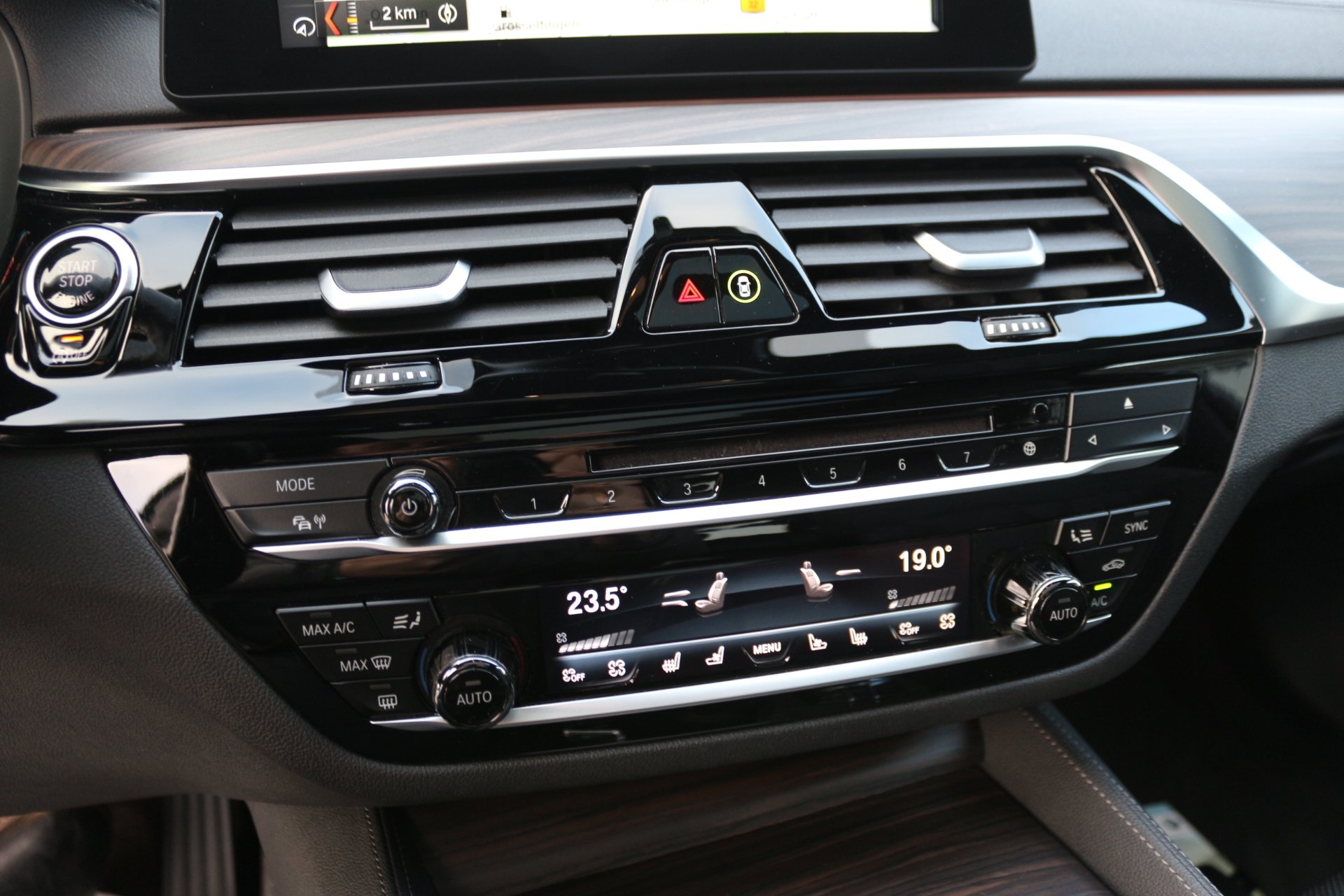 BMW 540 i xDrive Luxury Line#STDHZ#LED#1HAND# – Bild 19