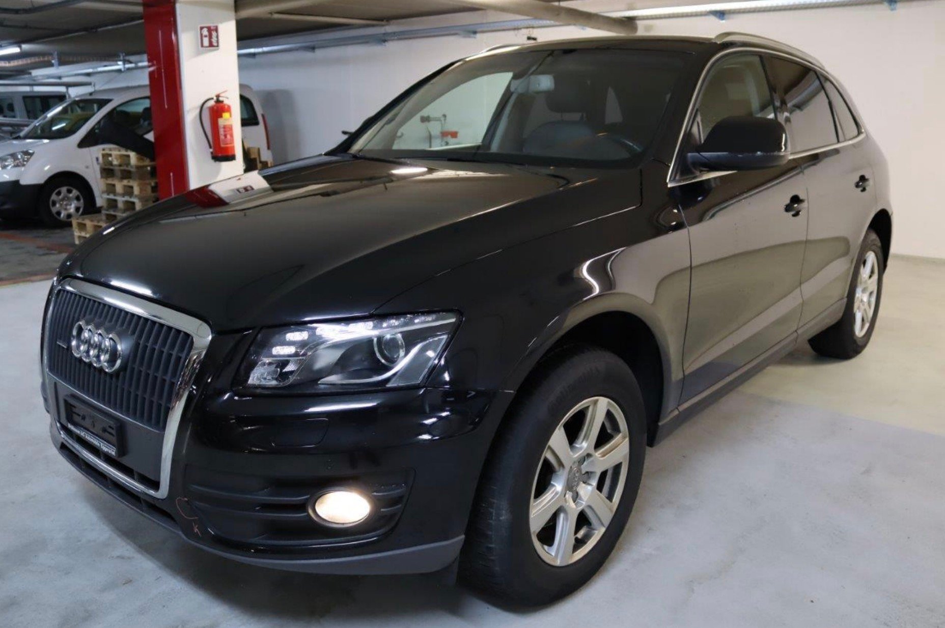 Audi Q5 2.0 TFSI quattro Xenon plus/Navi/Klima/TOP