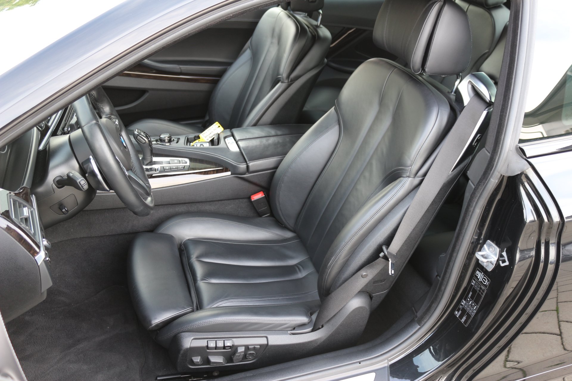 BMW 650i xDrive/M-Sport/ACC/Soft-Close/Pano/TOP – Bild 11