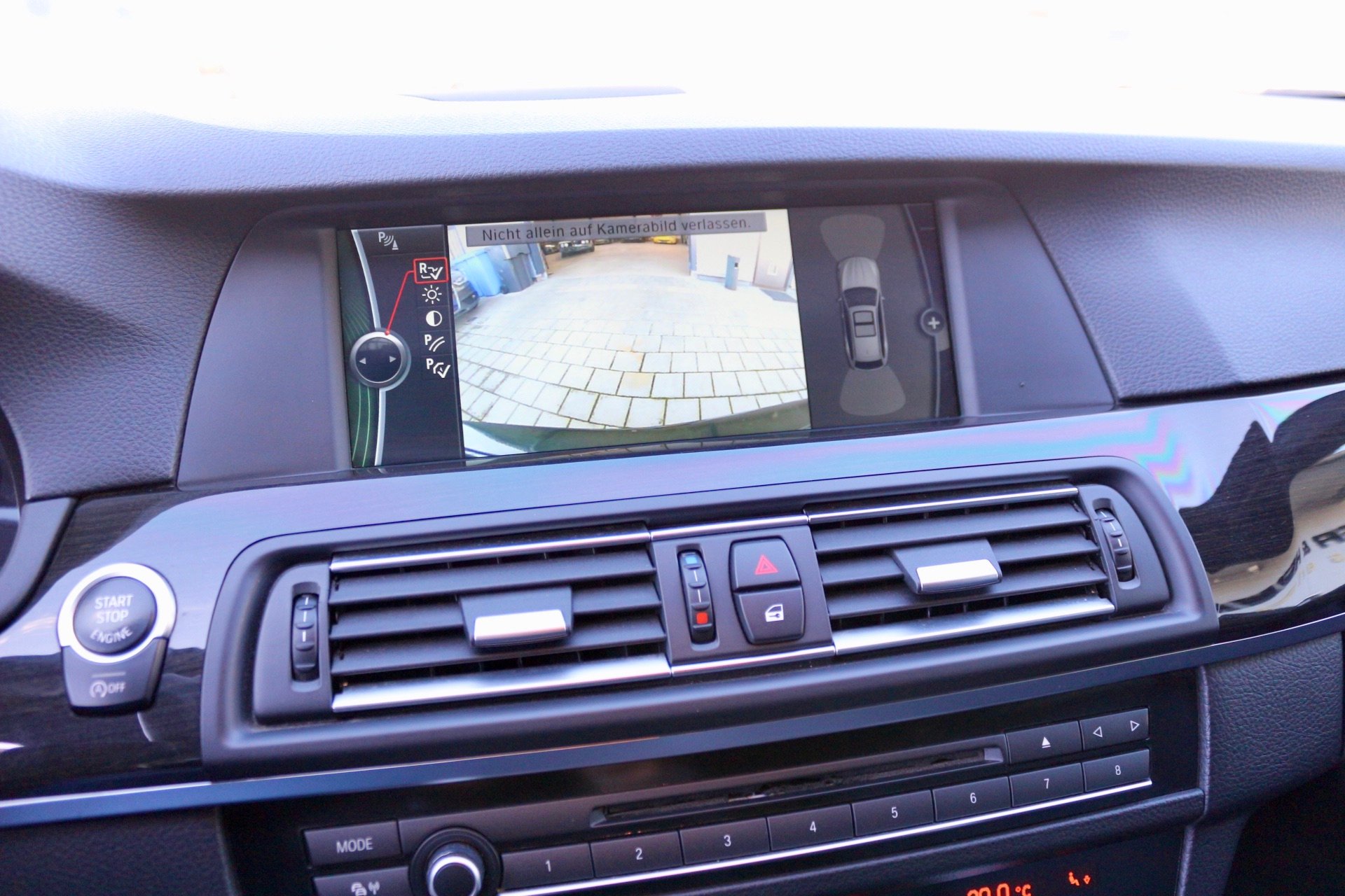 BMW 528i xDrive  HUD Professiona M-Sport SOFTCLOSE – Bild 10