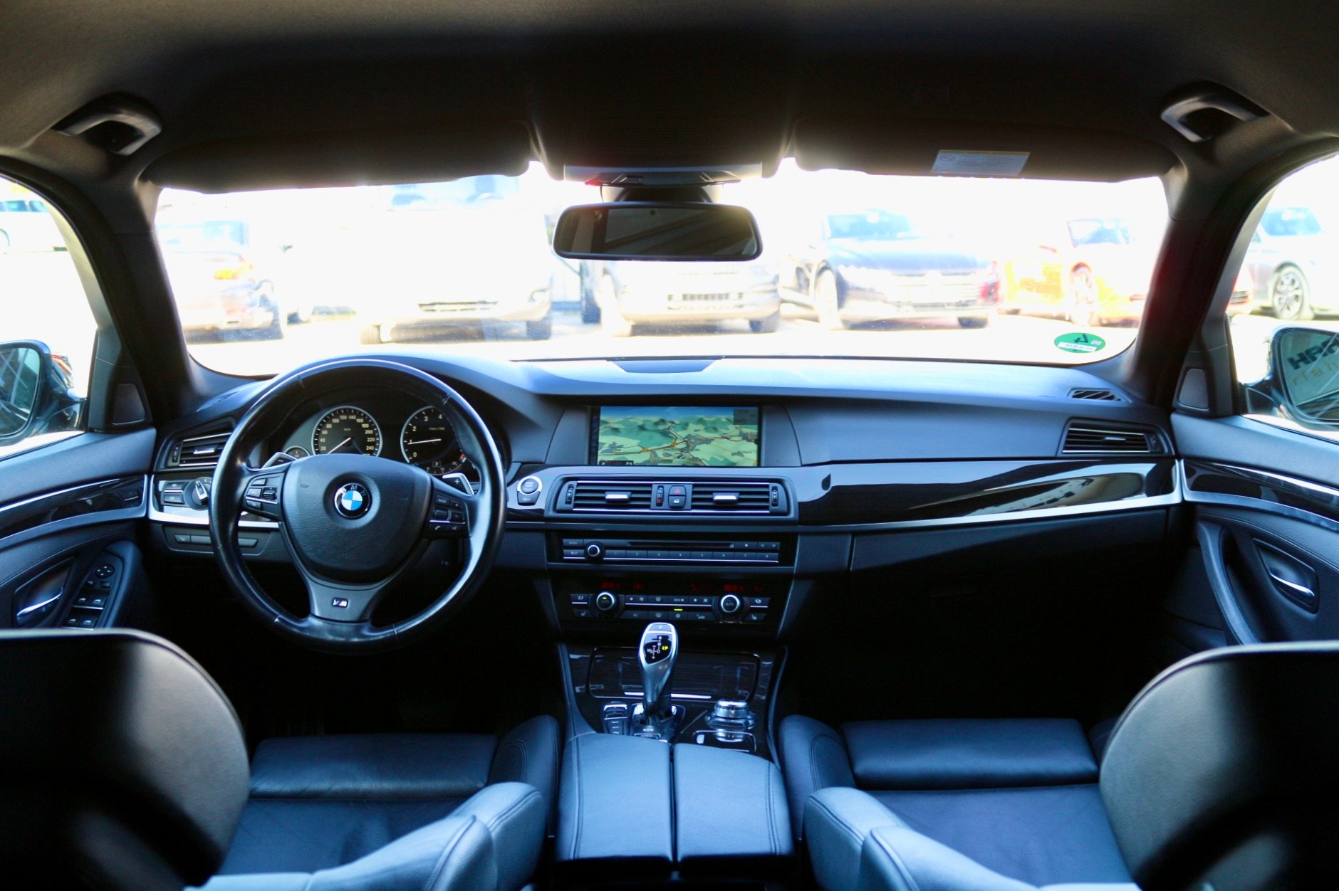 BMW 528i xDrive  HUD Professiona M-Sport SOFTCLOSE – Bild 9