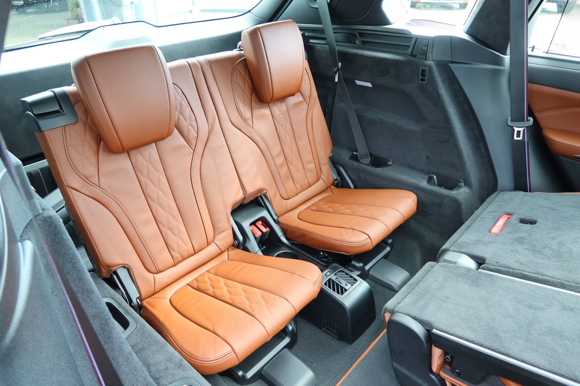 BMW X5 40i xDrive M-Sport #7 SITZE#LUFT#SKY-LOUNGE#B&W# – Bild 22