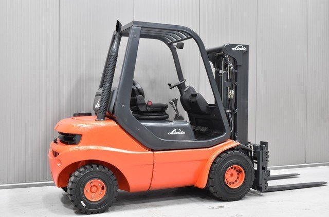 Gabelstapler Gebraucht kaufen – Linde H30D-03 mit Diesel in Österreich