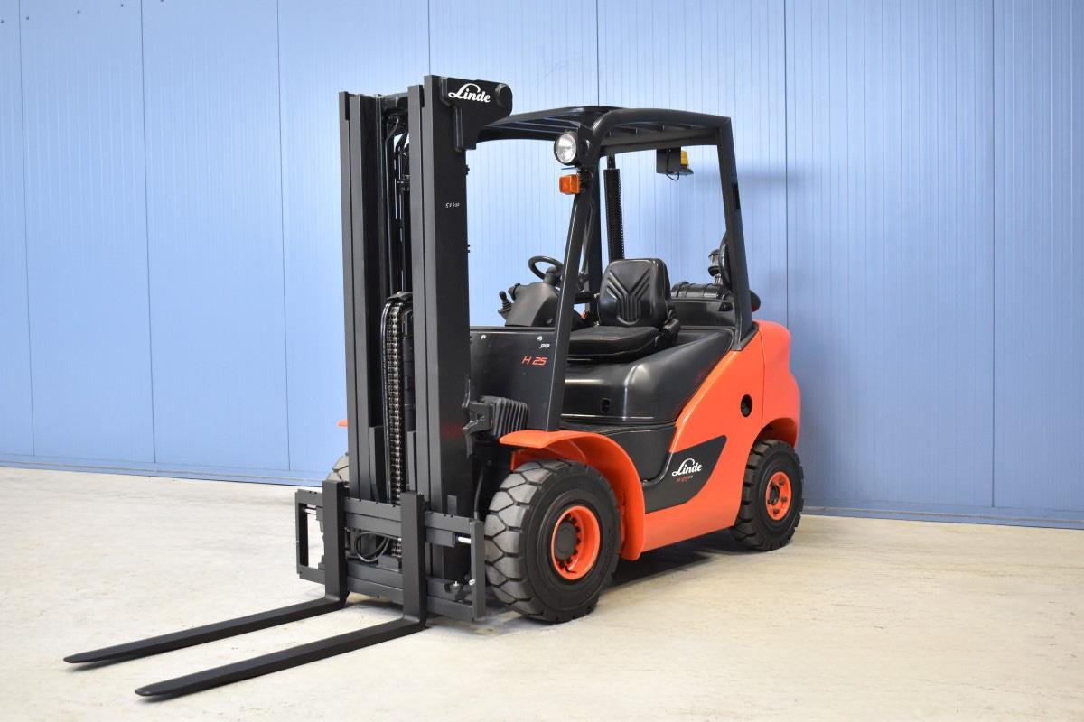 Gabelstapler Gebraucht kaufen – Linde H25D mit Diesel in Österreich