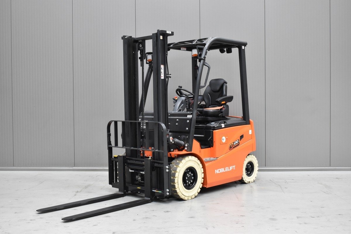 Gabelstapler Gebraucht kaufen – Noblelift FE4P 20 Q mit Elektro in Österreich