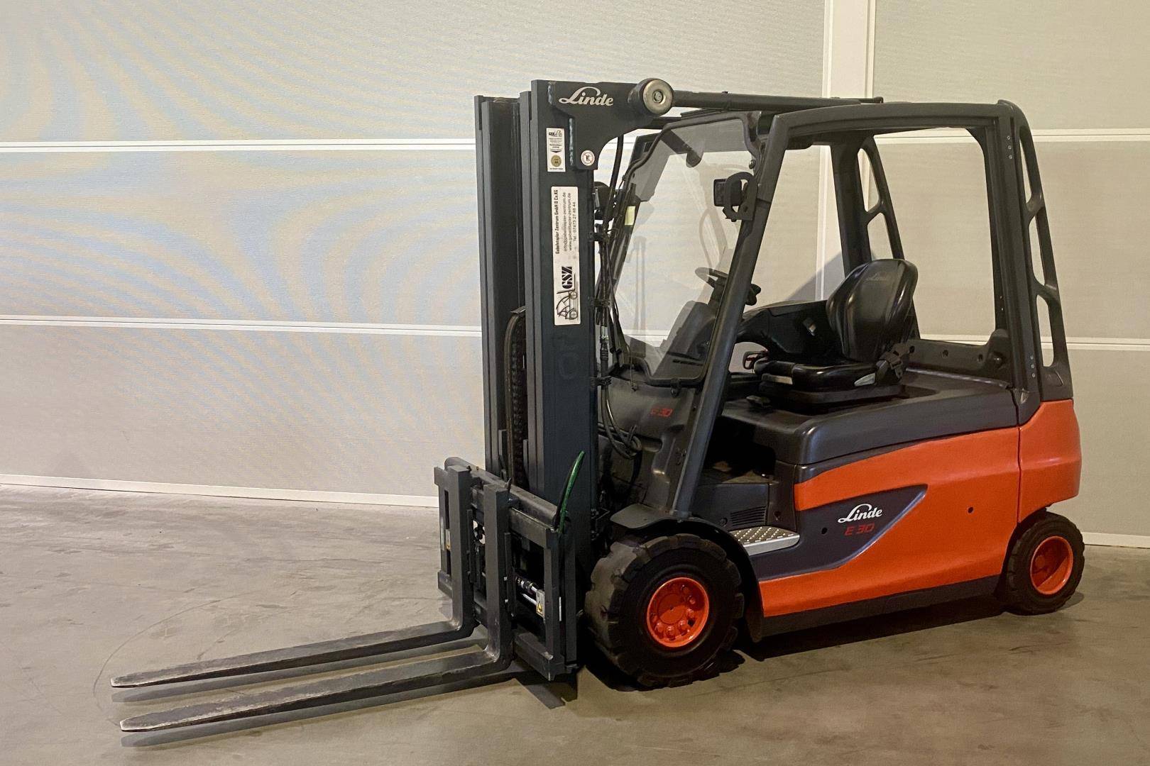 Linde E30L-01 Gebrauchtstapler Kaufen