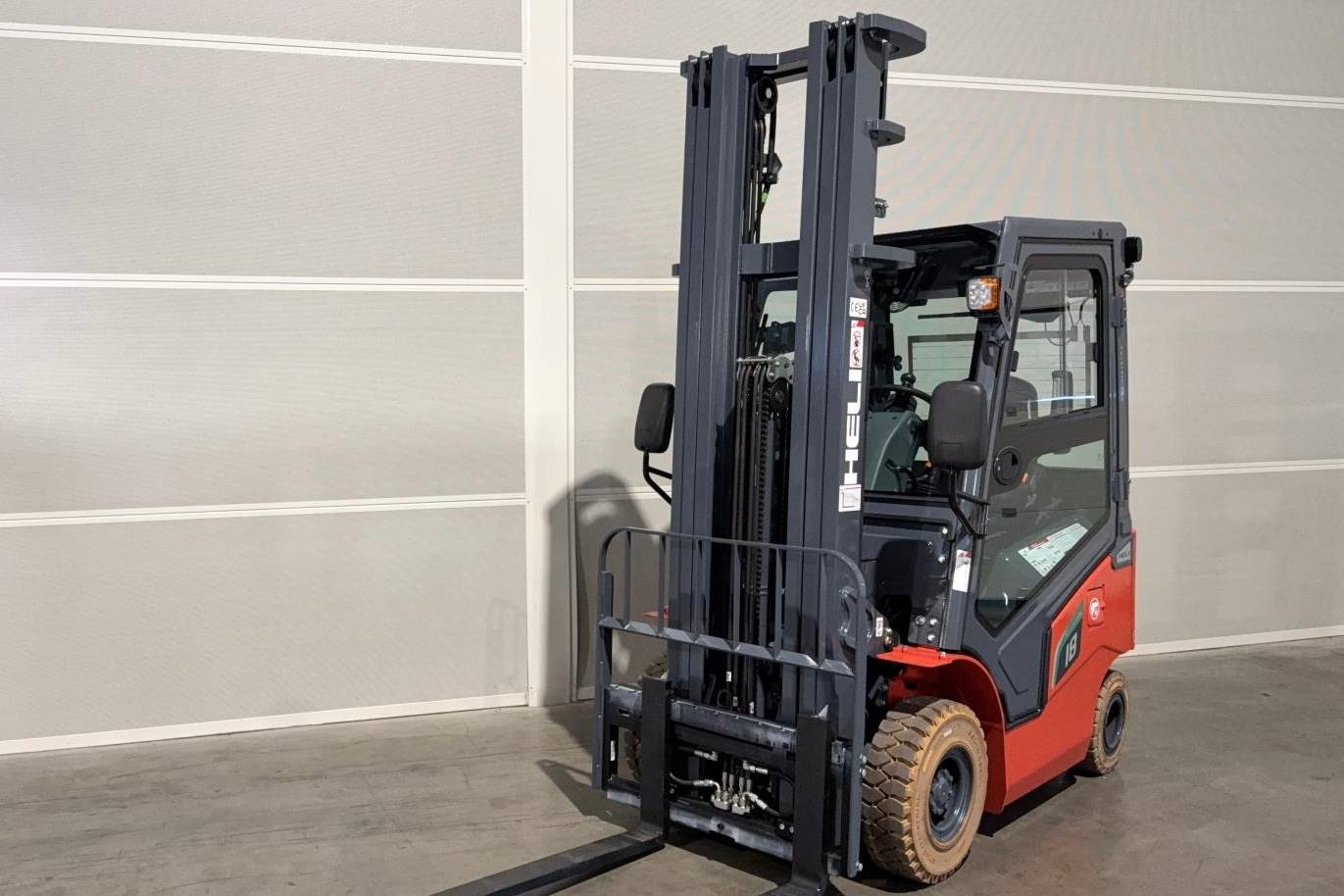 Gabelstapler Gebraucht kaufen – Heli CPD18-GB2LI-S HD in Deutschland
