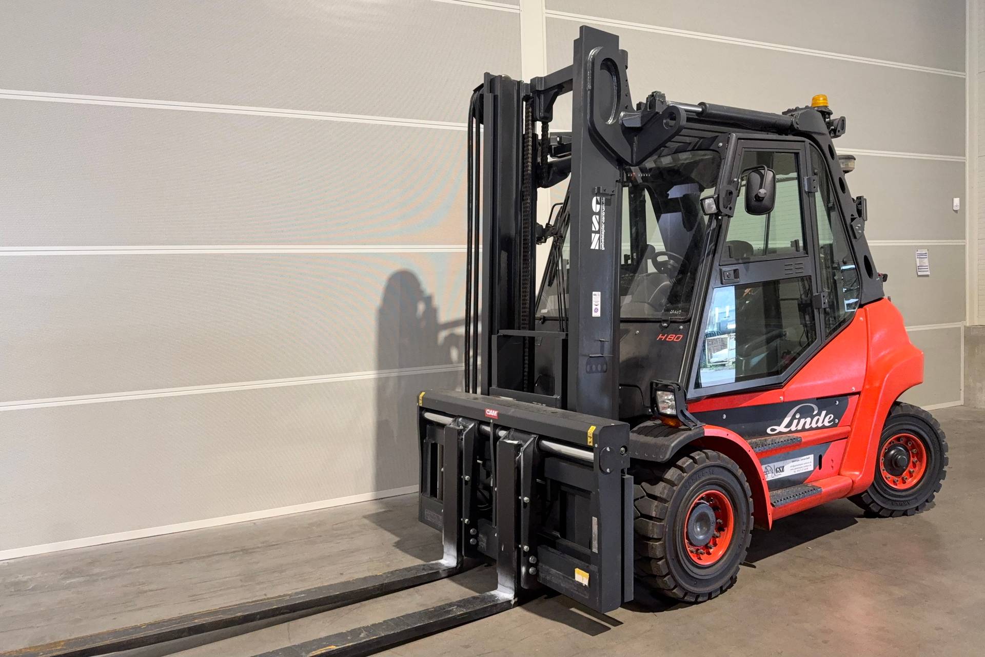 Gabelstapler Gebraucht kaufen – Linde H80T-02 mit Gas in Deutschland
