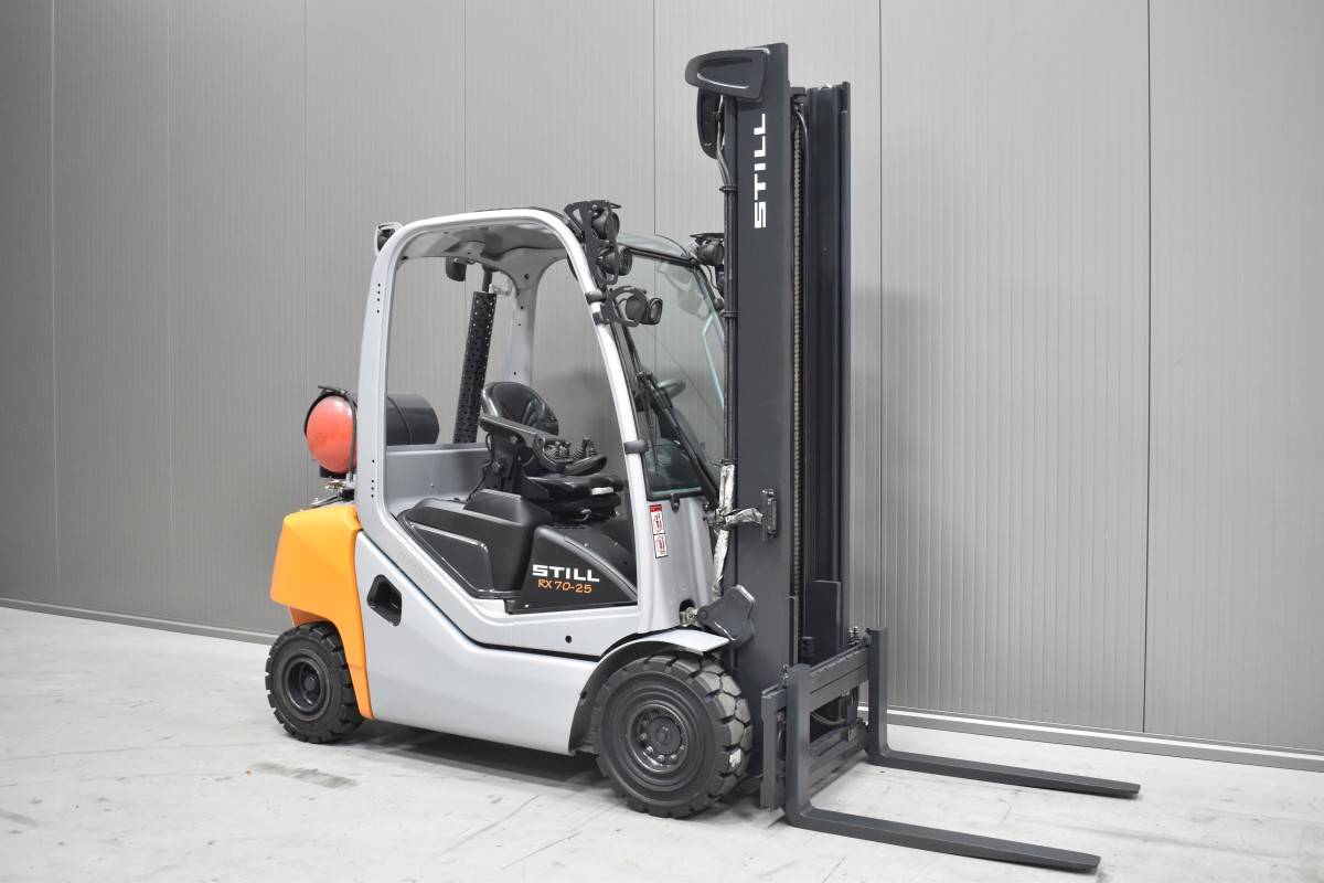 Gabelstapler Gebraucht kaufen – Still RX 70-25 T mit Gas in Österreich