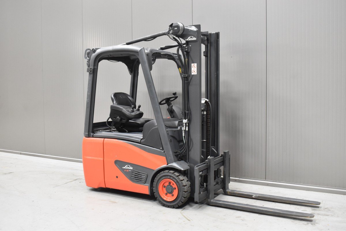 Gabelstapler Gebraucht kaufen – Linde E 16 C - 02 mit Elektro in Deutschland