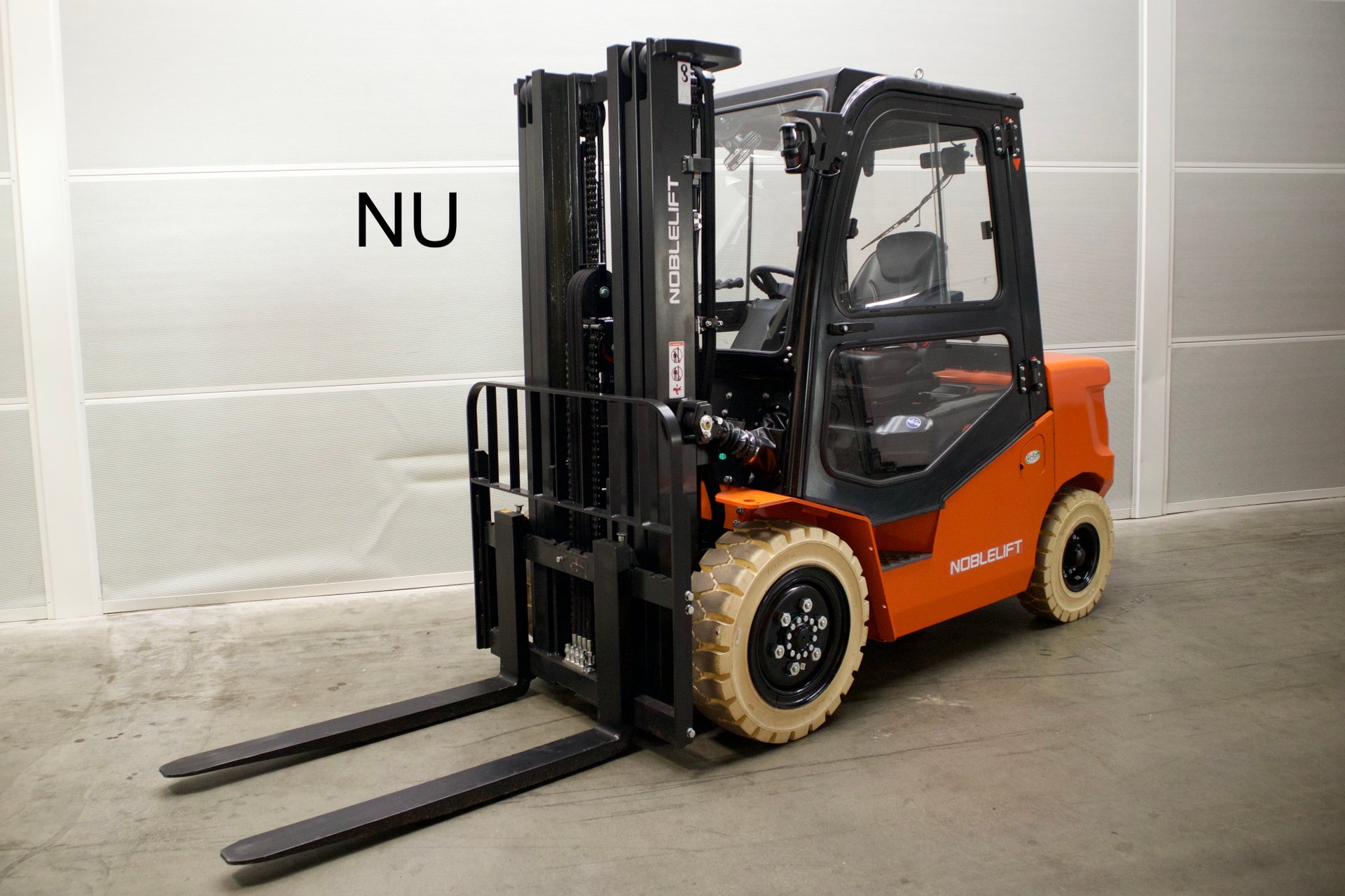 Noblelift CPD35-A2J3S 80V/206Ah Lithium Ionen