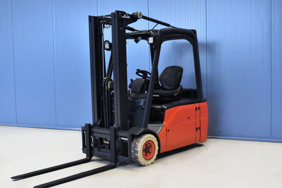 Gabelstapler Gebraucht kaufen – Linde E16L mit Elektro in Österreich