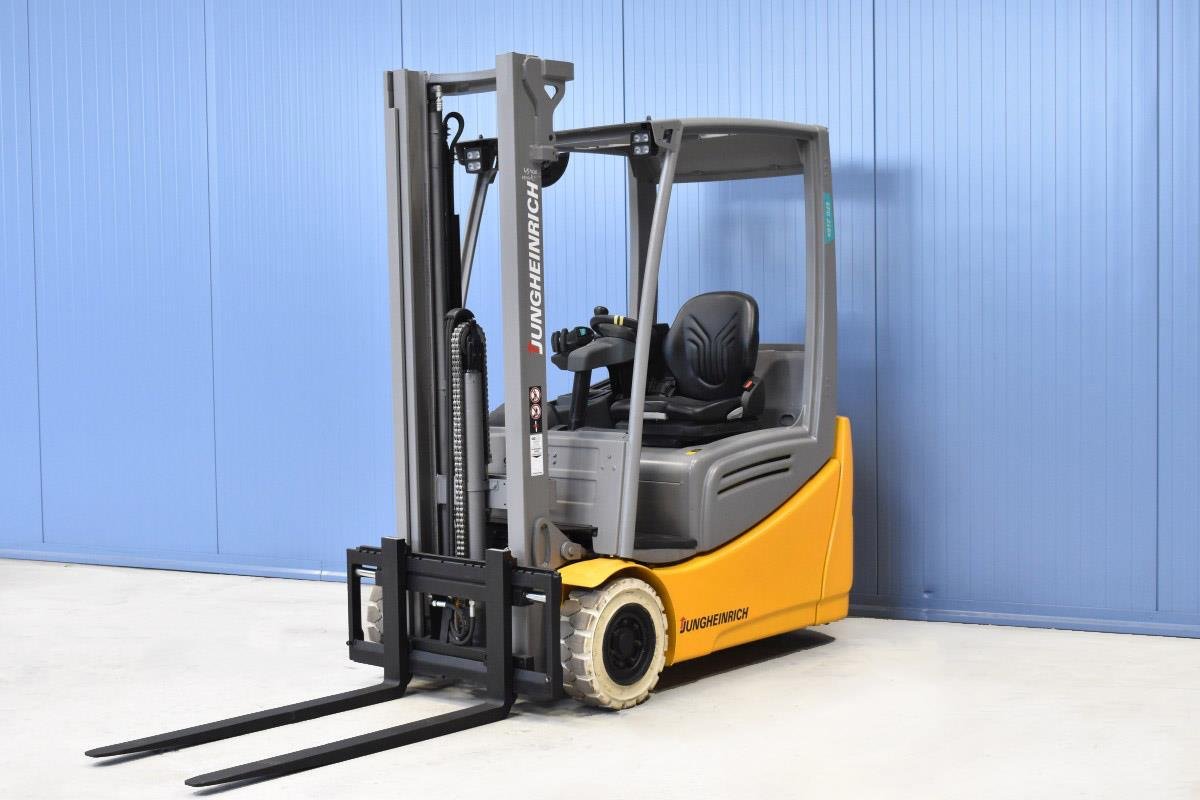 Gabelstapler Gebraucht kaufen – Jungheinrich EFG216k mit Elektro in Österreich