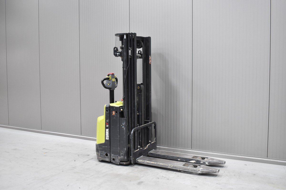 Clark SX 12 Gebrauchtstapler Kaufen
