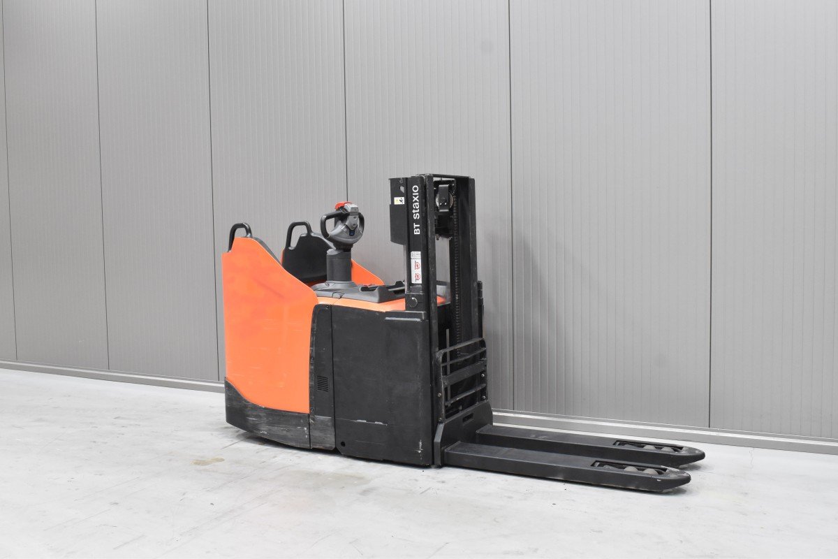 Gabelstapler Gebraucht kaufen – Toyota SPE 200DN mit Elektro in Österreich