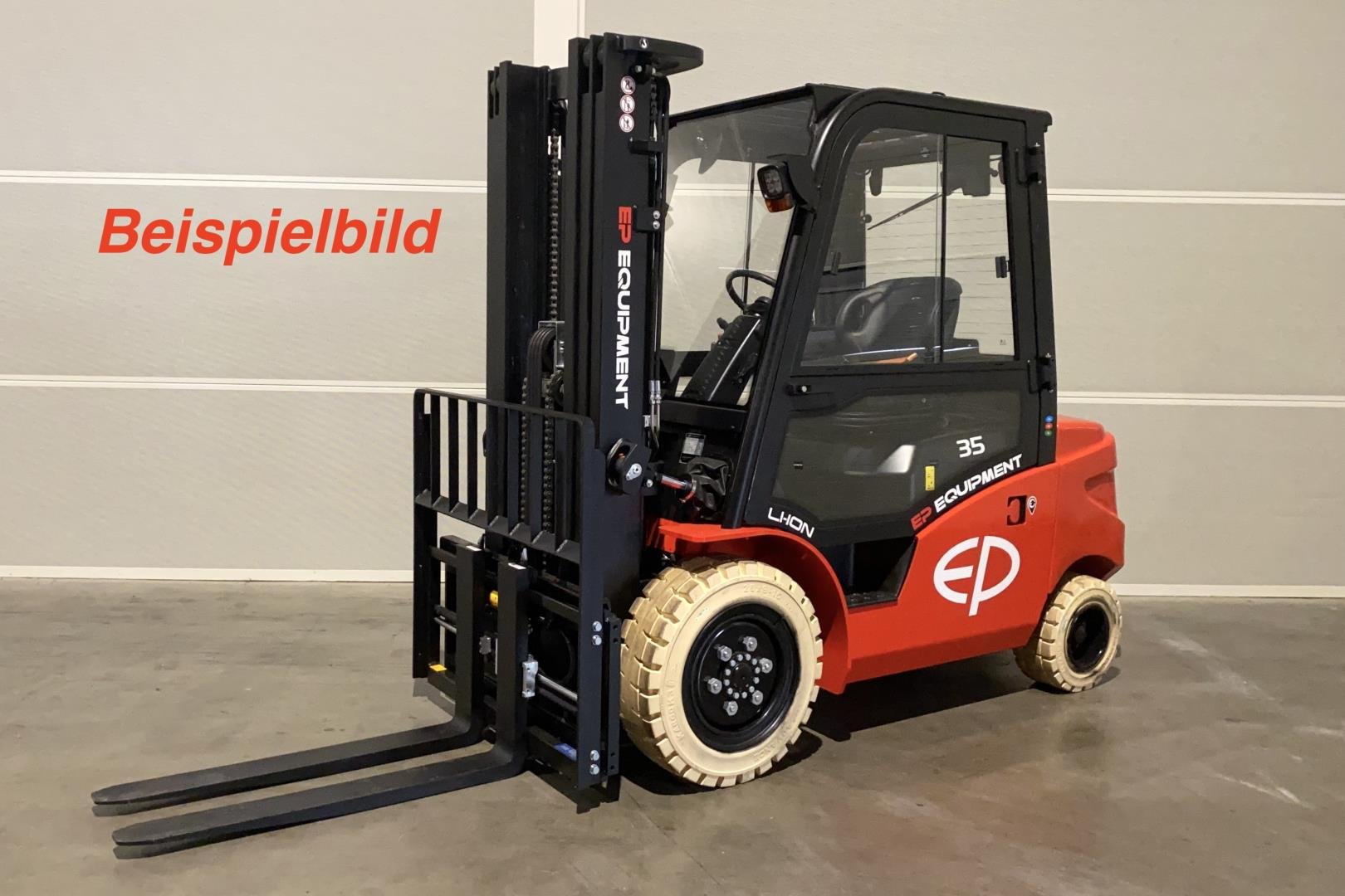 Gabelstapler Gebraucht kaufen – EP EFL353S mit Elektro in Österreich