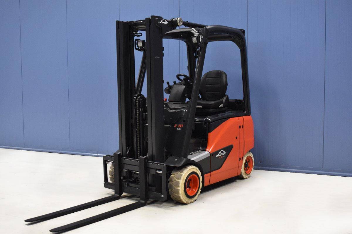 Gabelstapler Gebraucht kaufen – Linde E20PH-02 mit Elektro in Schweiz