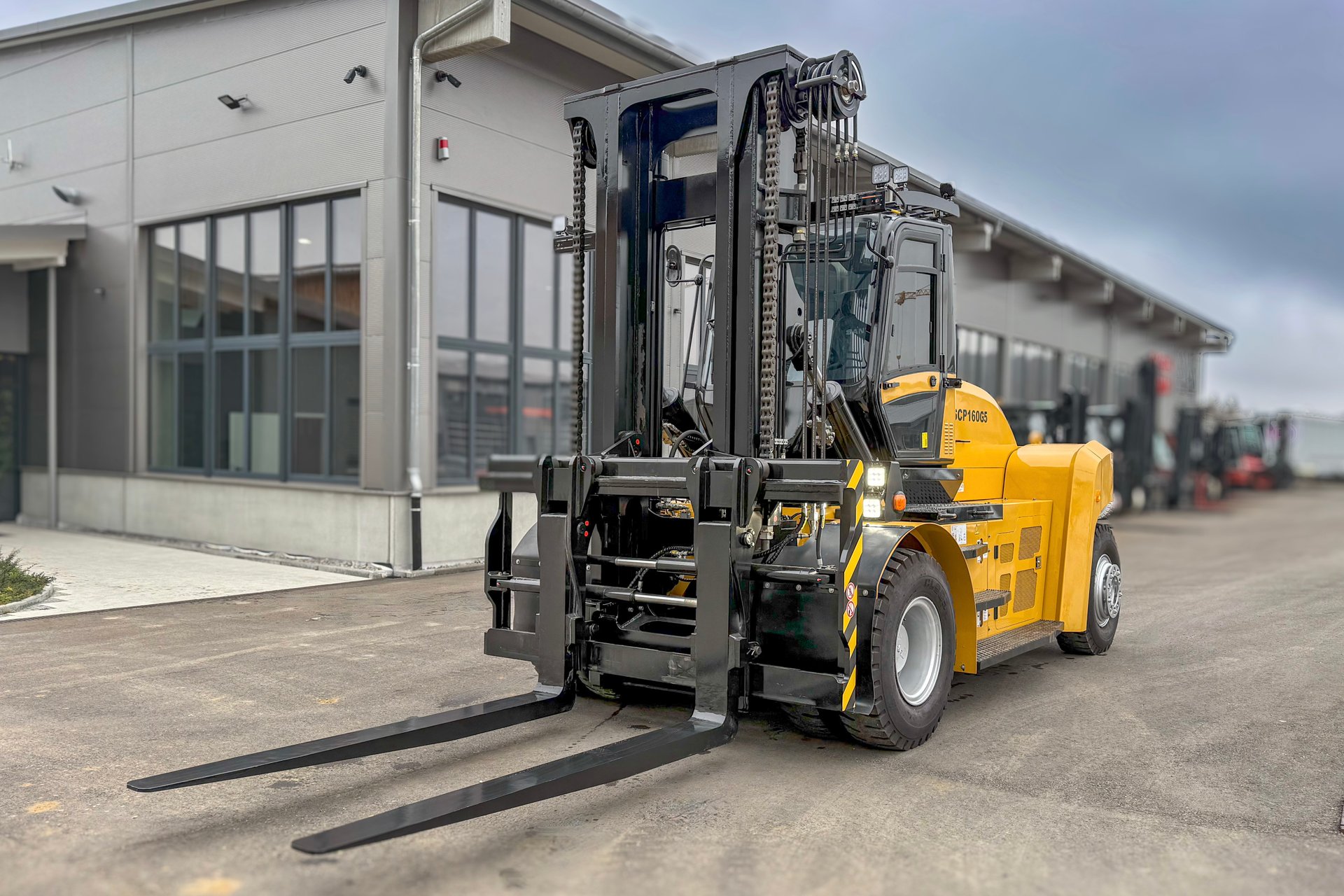 Gabelstapler Gebraucht kaufen – Sany SCP160G5 mit Diesel in Österreich