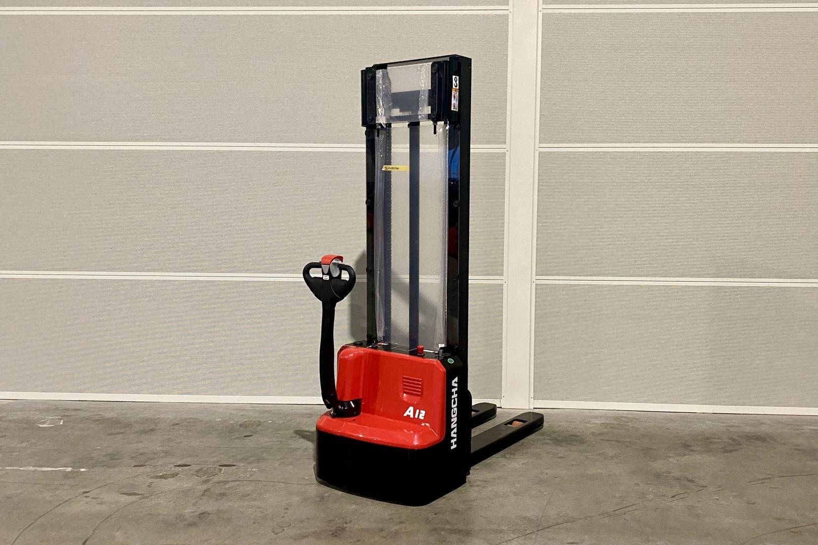 Gabelstapler Gebraucht kaufen – Hangcha CDD12-AMC1L mit Elektro in Österreich