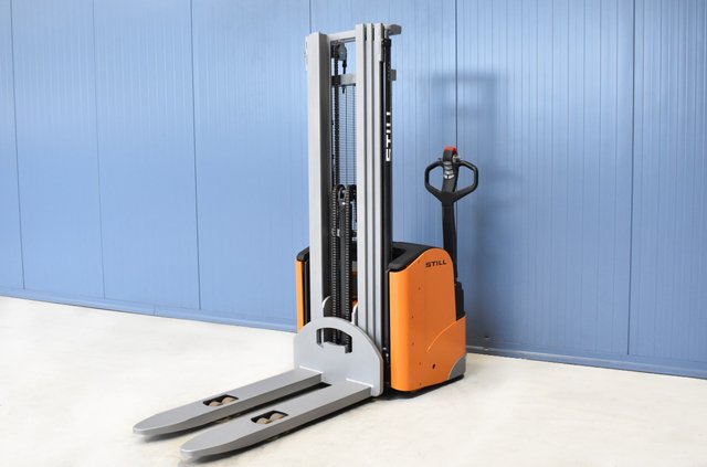 Gabelstapler Gebraucht kaufen – Still EGV 14 mit Elektro in Österreich