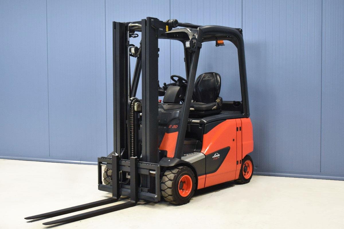 Gabelstapler Gebraucht kaufen – Linde E20PH-02 mit Elektro in Österreich