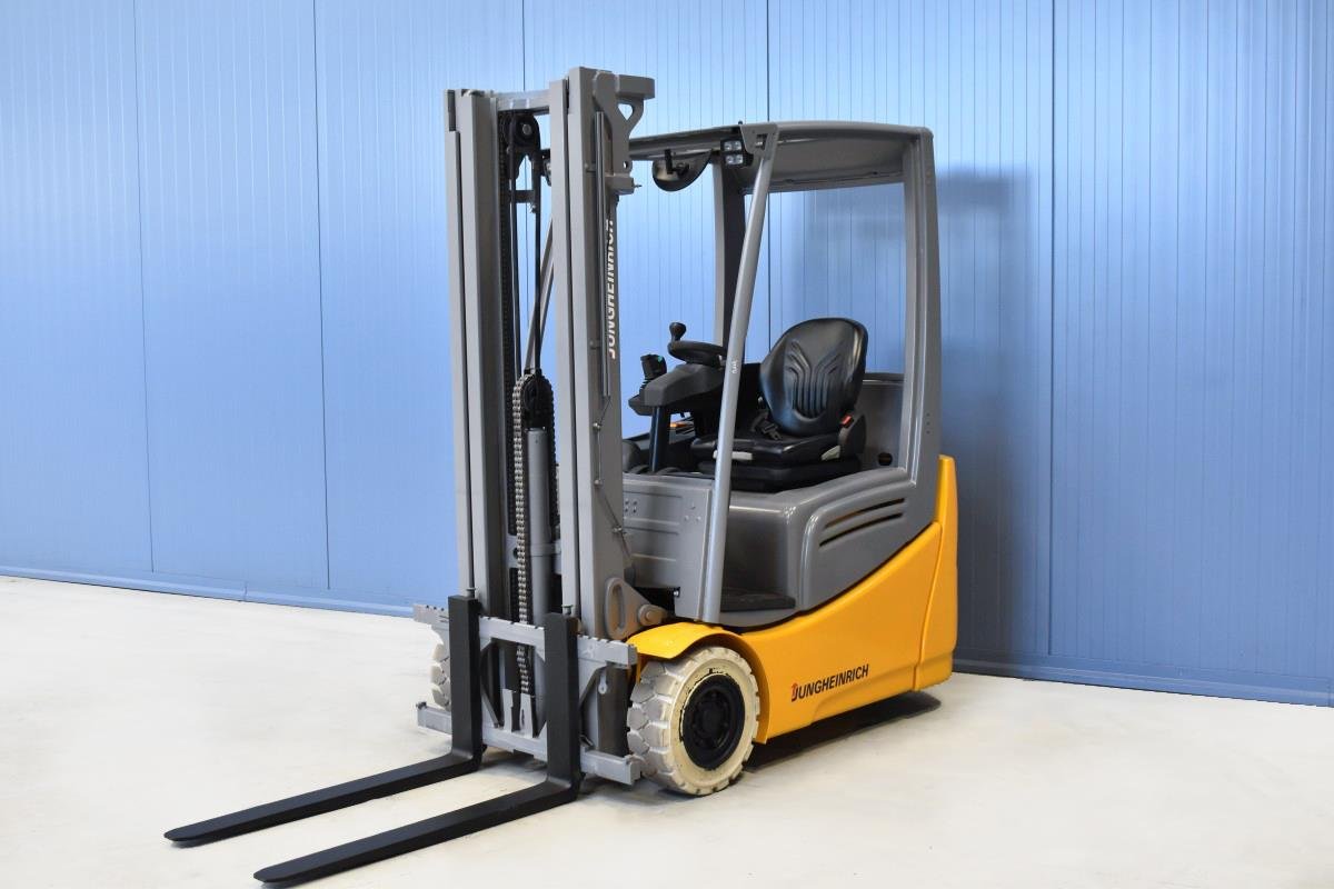 Gabelstapler Gebraucht kaufen – Jungheinrich EFG213 mit Elektro in Österreich