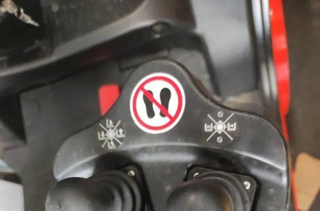 Gabelstapler Neu kaufen – EP EFL353S mit Elektro in Österreich