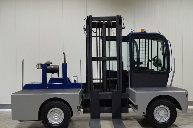 Gabelstapler Gebraucht kaufen JDQ80 mit Diesel in Österreich