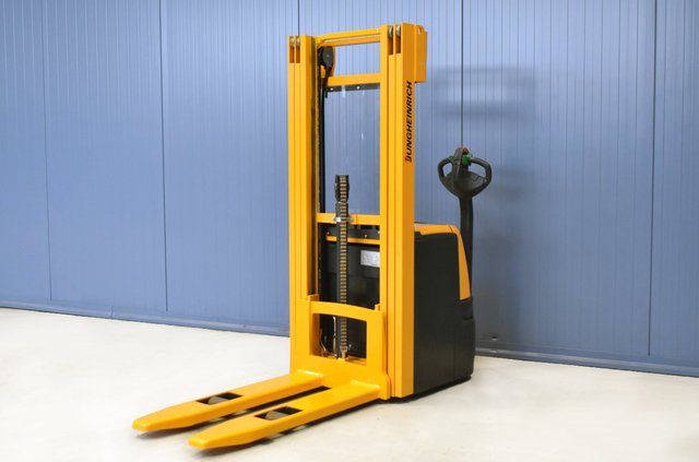 Gabelstapler Gebraucht kaufen – Jungheinrich EJC 212 mit Elektro in Österreich