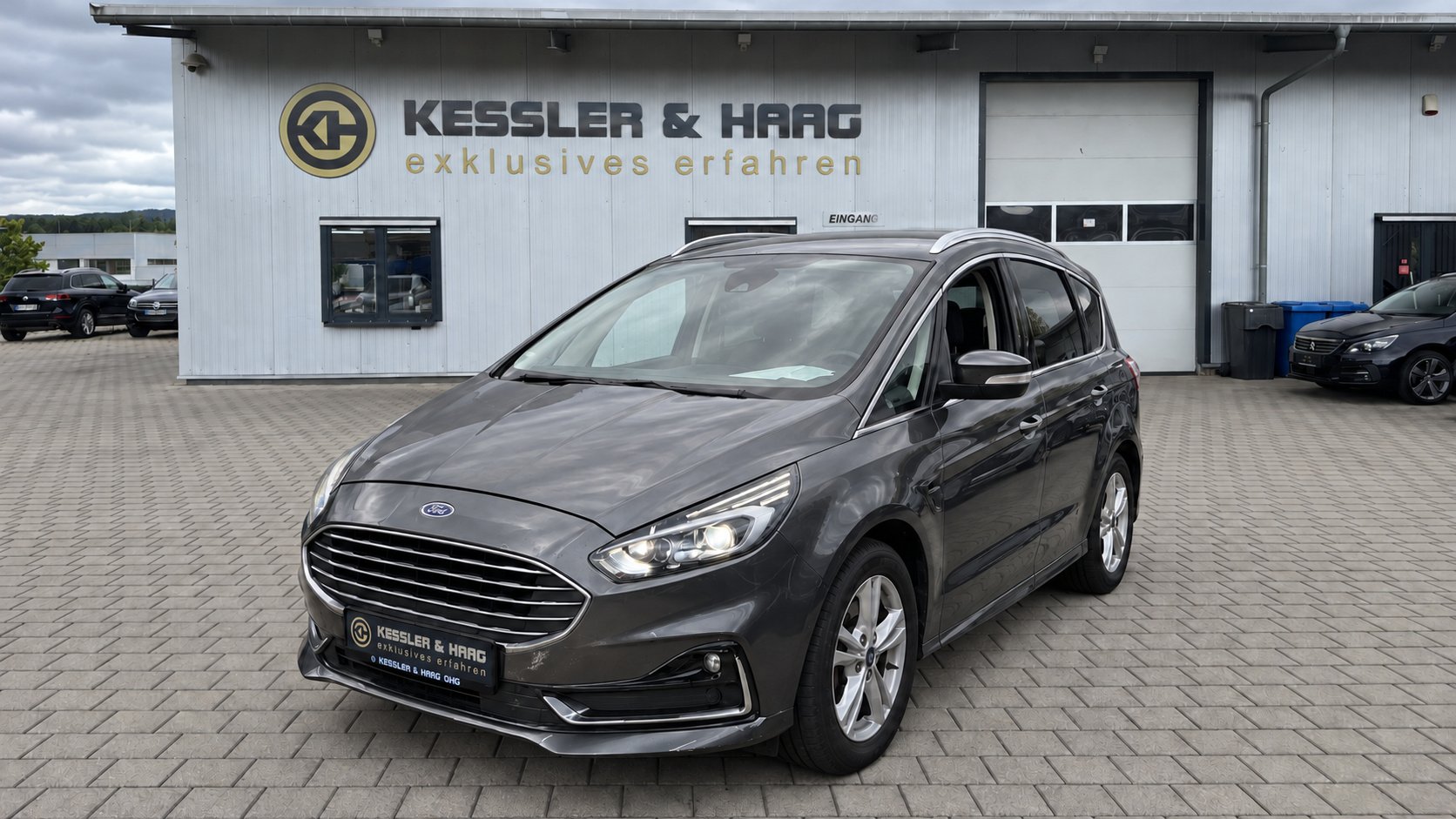 Ford S-MAX Hybrid Titanium 7-Sitzer · LED · Winterreifen · Kamera