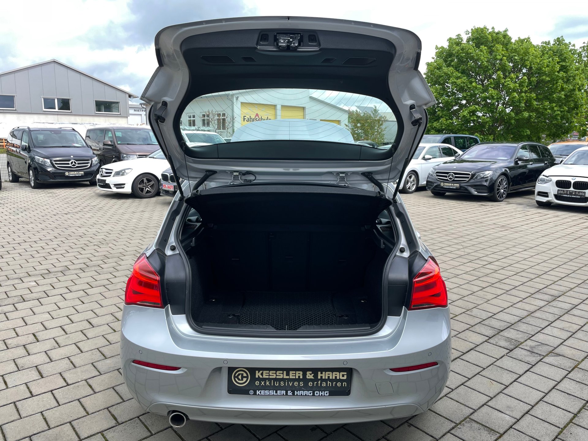 BMW 116d Advantage/ LED/Navi/Business/PDC/1Hand – Bild 9