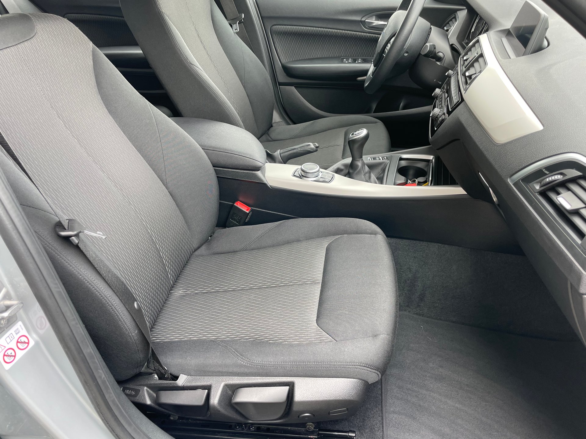 BMW 116d Advantage/ LED/Navi/Business/PDC/1Hand – Bild 22