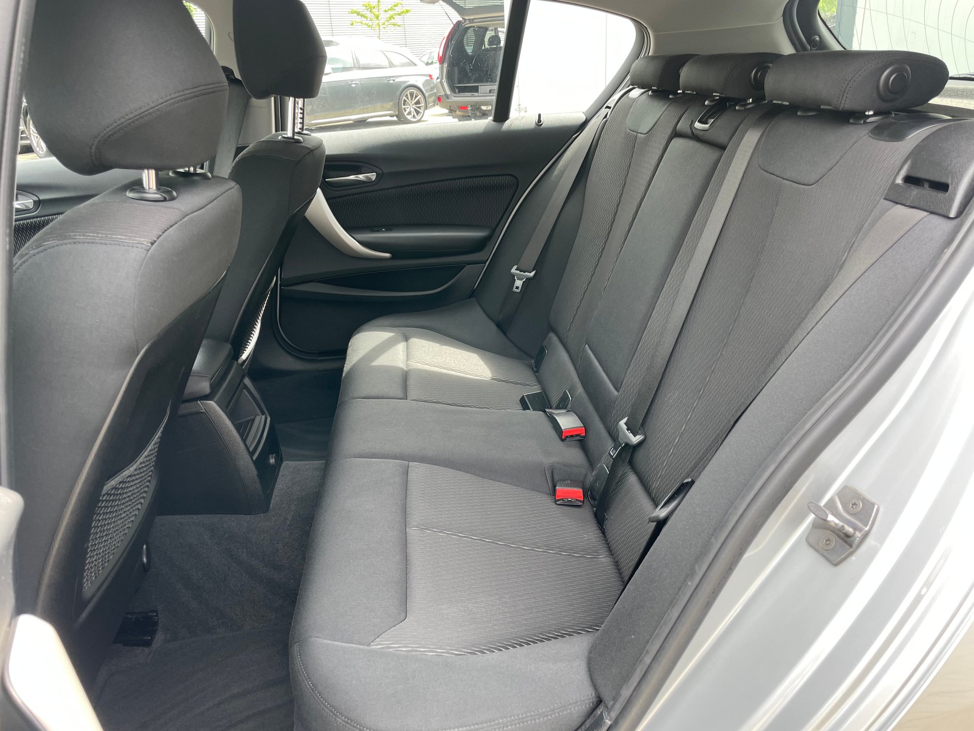 BMW 116d Advantage/ LED/Navi/Business/PDC/1Hand – Bild 25