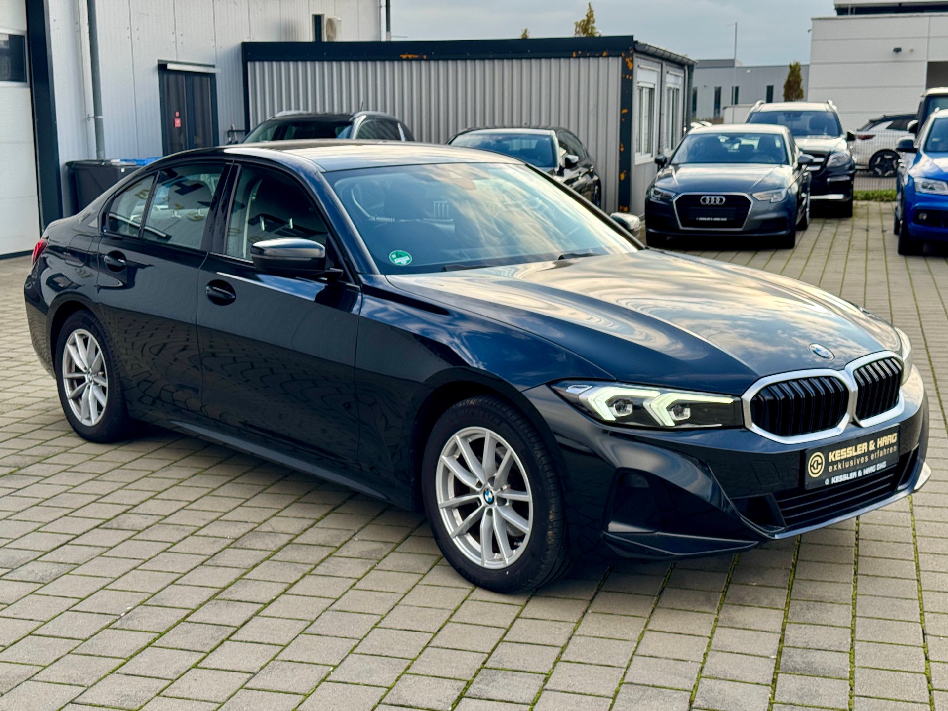 BMW 320 d xDrive*Facelift* PDC Navi 1Hand – Bild 4