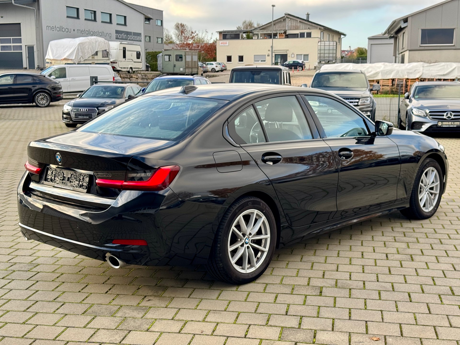 BMW 320 d xDrive*Facelift* PDC Navi 1Hand – Bild 6