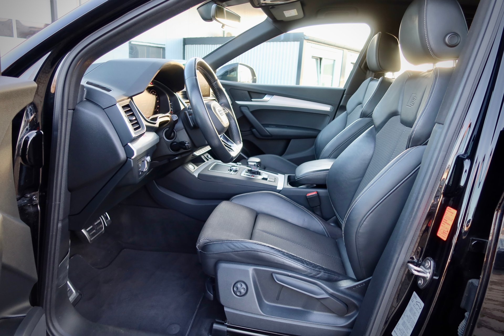 Audi Q5 50 TDI quattro sport#8xALU#STANDHZ#LUFT#ACC# – Bild 9