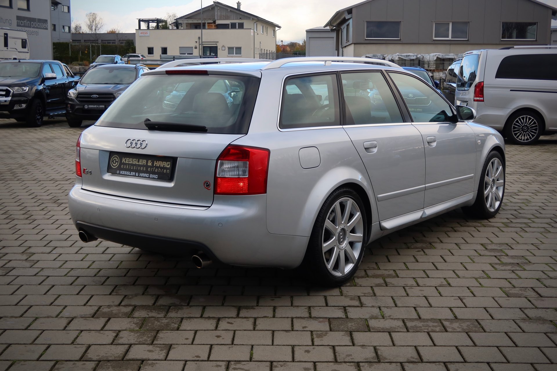 Audi S4 Avant 4.2 quattro#BOSE#TEMP#SOLAR/SCHIEB#RECARO# – Bild 6