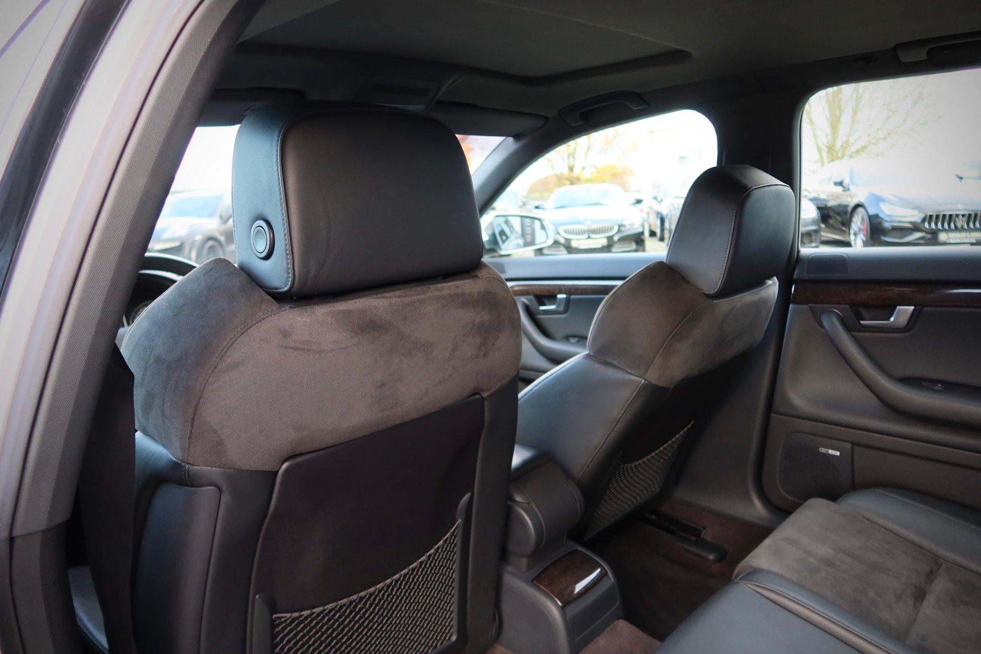 Audi S4 Avant 4.2 quattro#BOSE#TEMP#SOLAR/SCHIEB#RECARO# – Bild 21
